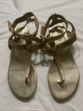 Michael Kors Metallic Gold T-Strap Flat Sandals, Good Condition, Size 6M.